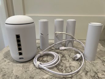 UniFi Network Model UDM And 4 Wifi Extenders