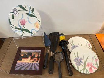 Utensils, Plastic Made In Italy Trivets And Tile Wall Hanging