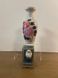 Asian Iridescent Vase And Hand Painted Egg