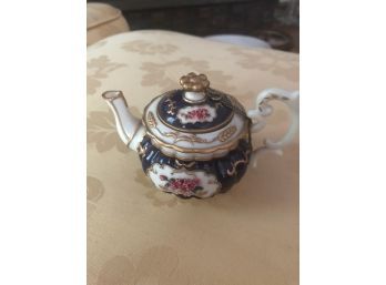 NINI Small Collectible Resin TEAPOT SHALIMAR Cobalt Blue Trinket Box Pink Floral