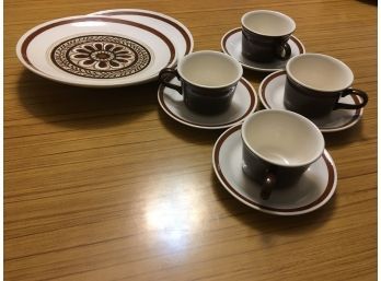 2 Plates And 4 Cups/saucers