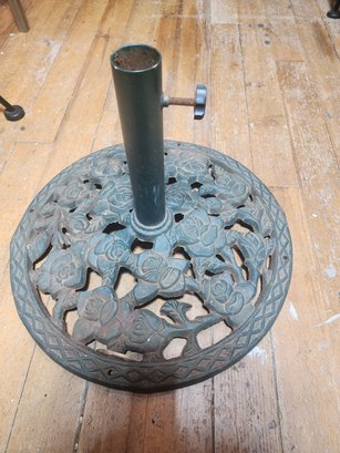 Heavy Cast Iron Umbrella Stand.  Local Pick Up Only