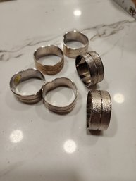 6 METAL NAPKIN RINGS