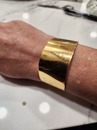 STAINLESS STEELE MILOR ITALIAN CUFF BRACELET  WILL SHIP