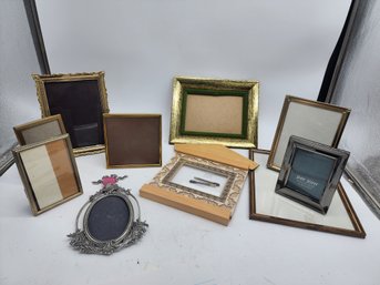 LOT OF 10 PICTURE FRAMES