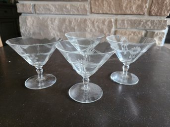 4 ANTIQUE CRYSTAL MARTINI GLASSES CIRCA 1920'S4X4.5'