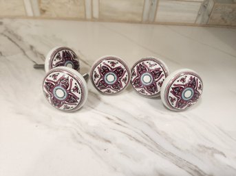 #2 PORCELAIN KNOBS 5