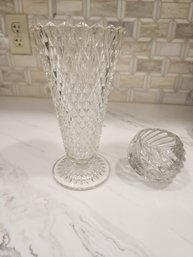 VINTAGE GLASS VASE AND SMALL CRYSTAL DISH