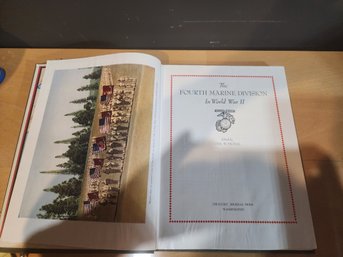 4th Marine Division WW2 Yearbook