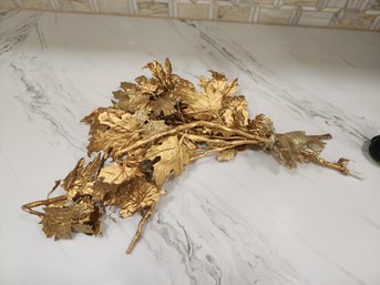 Large Lot Of Gilded/gold  Foliage