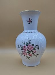 Vintage A K Kaiser Porcelain West Germany Vase. Marked Dorothea & Numbered 867/20. Made In West Germany