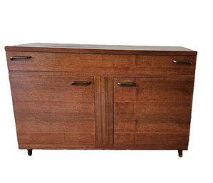 Beautiful Mid-Century Modern Sideboard