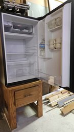 Oster Mini Fridge With Freezer Compartment