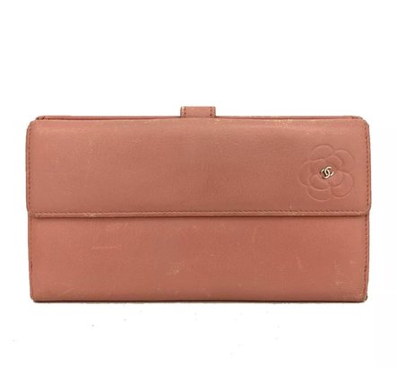 CHANEL CC LEATHER BIFOLD WALLET PINK