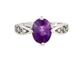 BEAUTIFUL 14K AMETHYST & DIAMOND RING