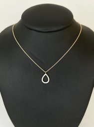 STUNNING 14K GOLD DIAMOND PEAR NECKLACE