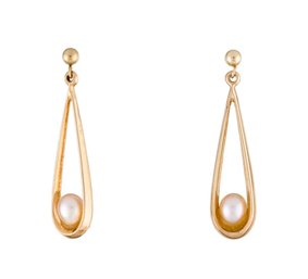 GORGEOUS 14K YELLOW GOLD PEARL EARRINGS