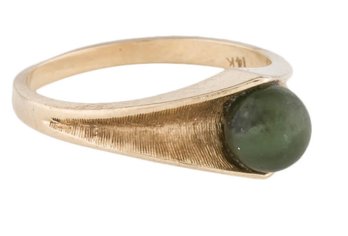 14K SOLID YELLOW GOLD JADE RING SIZE 6.5