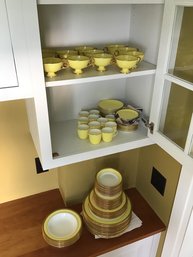 Extensive English Cauldon Gilt Yellow Porcelain Dinner Service