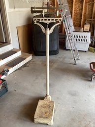 Vintage Fairbanks Scale