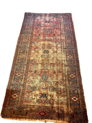 ANTIQUE PERSIAN WOOL RUG WITH WEAR