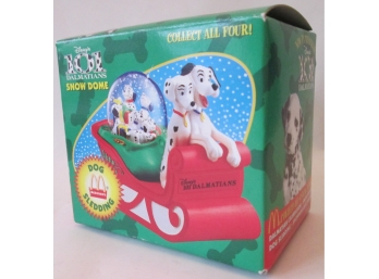 Vintage DISNEY'S Brand 101 DALMATIONS, Dog Sledding SNOW DOME, Circa 1996