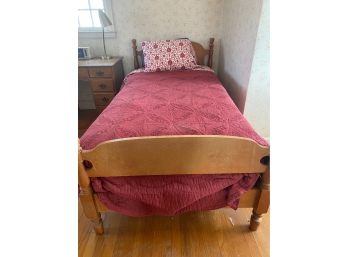 Pair Of Vintage Twin Beds With Bedding