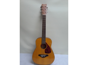 Yamaha FG Jr. Acoustic Guitar