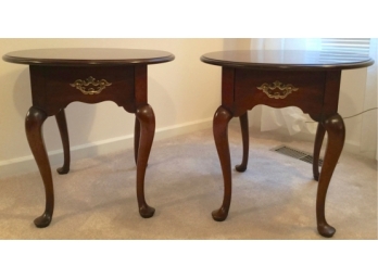 Pair Of Oval Vintage Statton Americana Old Towne Cherry End Tables