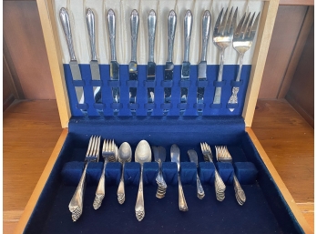 Rogers Bros X11 IS Inspiration Corn Pattern & Mixture Of Silver Plate Flatware