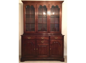 Beautiful Statton Old Towne Cherry Lighted 2 Pc Hutch