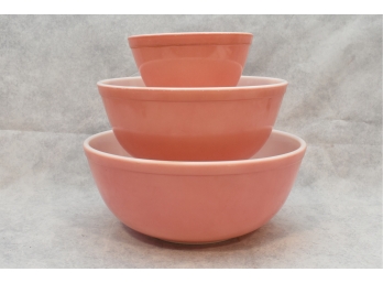 Vintage Pyrex Mixing Bowl Set Flamingo Pink