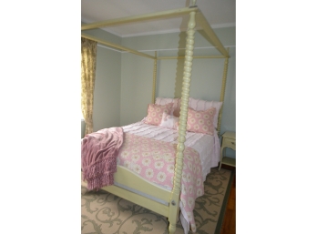 4 Poster Canopy Bed, Bedding And Mattress Set