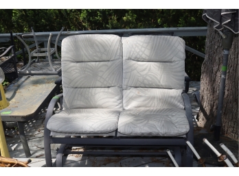 Love Seat Patio Swinging Chairs With Cushions