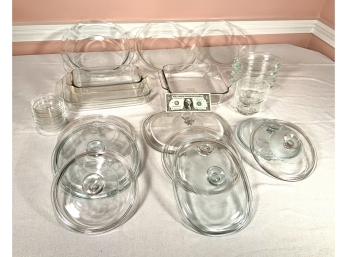 31 Pieces Of Clean Pyrex Cookware