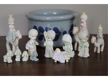 Vintage Miniature Precious Moments Nativity Set