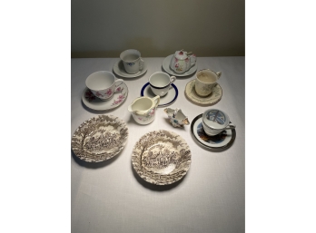 Mixed Lot Of Cups & Saucers