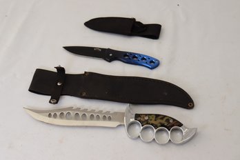 61- Lot Contemporary Knives