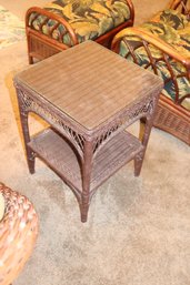 11-rattan  Table