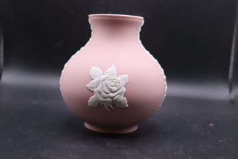 120a Pink And White Wedgewood