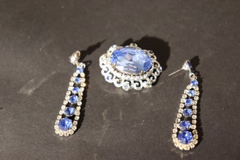 81 Blue Rhinestone Pin And Earring Set