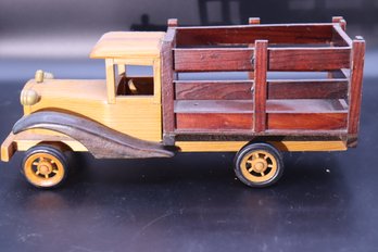 413 Wooden Toy Truck