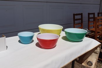 Four Pyrex Bowls - 1