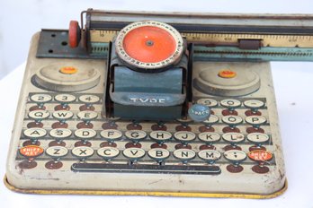 Vintage 'unique' Tin Typewritte-52