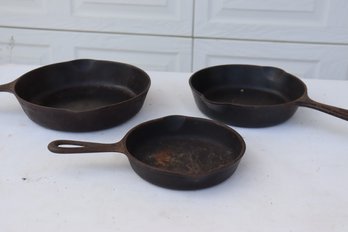 Cast Iron Pans-59