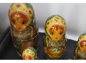 Wood Nesting Dolls -11