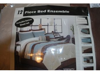 13 Piece Queen Size Bed Spread 87