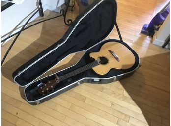 Takamine Acoustic Electric Guitar With Hard Case 67