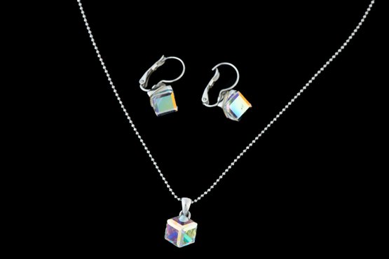Aucrora Borealis Crystal Cube Necklace & Earrings Set