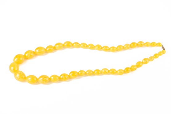 Vintage Yellow Beaded Bead Necklace